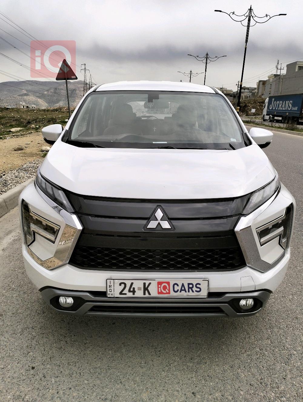 ميتسوبيشي اكسباندر